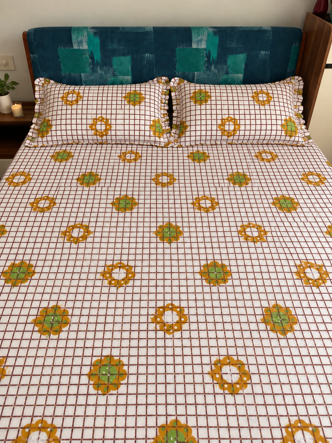 Marigold Check | King Size (9x9 Ft.) Bedsheet with 2 Large Pillows